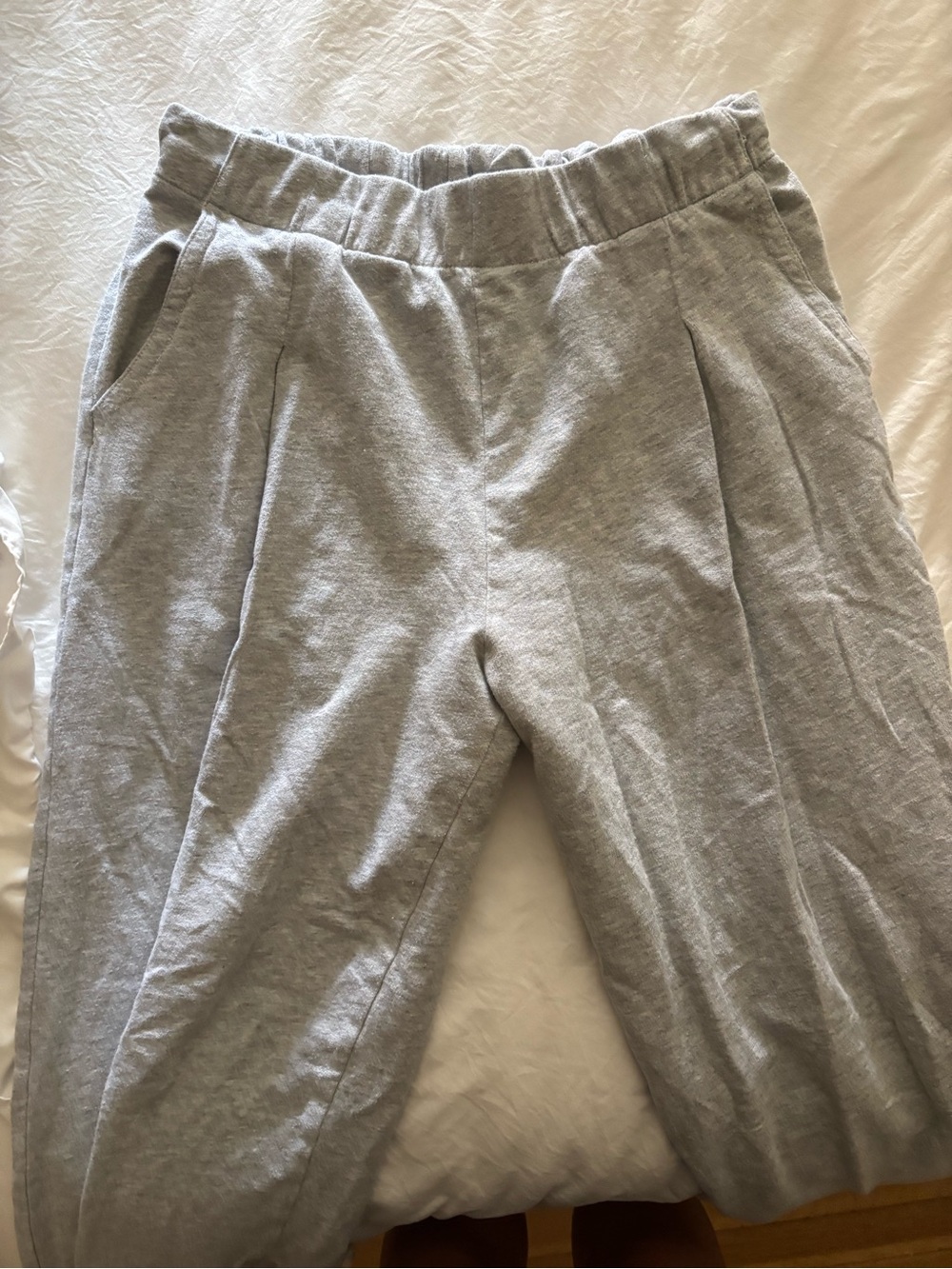 Sweatpants - Picture 2 of 3